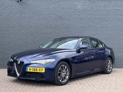 Alfa Romeo Giulia 2.0T SUPER 200pk Automaat | SUMMERDEAL | 1 uit 2020