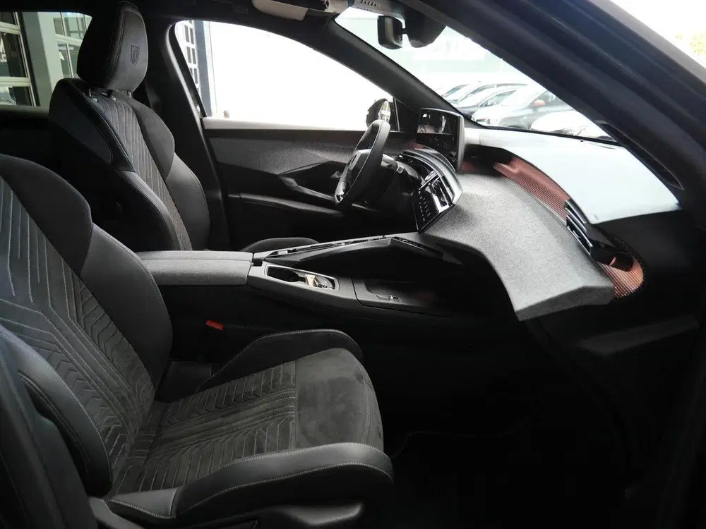Peugeot 3008 1.2 Hybrid 136 GT uit 2024, foto 15