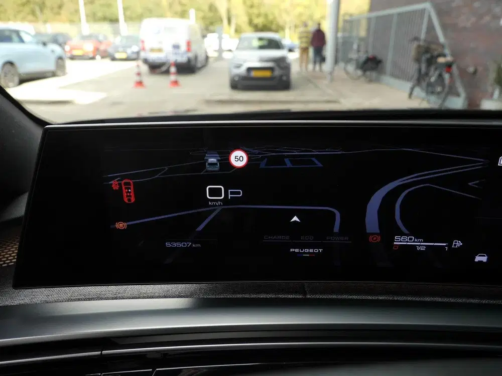 Peugeot 3008 1.2 Hybrid 136 GT uit 2024, foto 18
