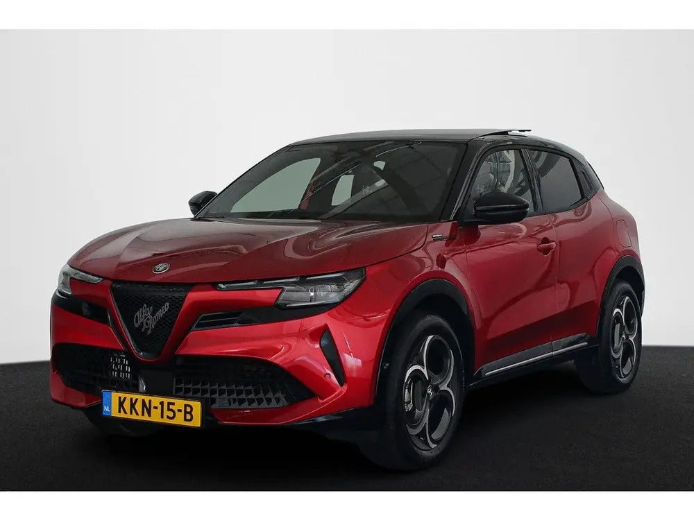 Alfa Romeo Junior 1.2 Turbo Hybrid Ibrida Sport Speciale Pan uit 2026