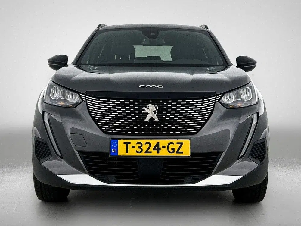 Peugeot 2008 1.2 100pk Allure uit 2023, foto 4