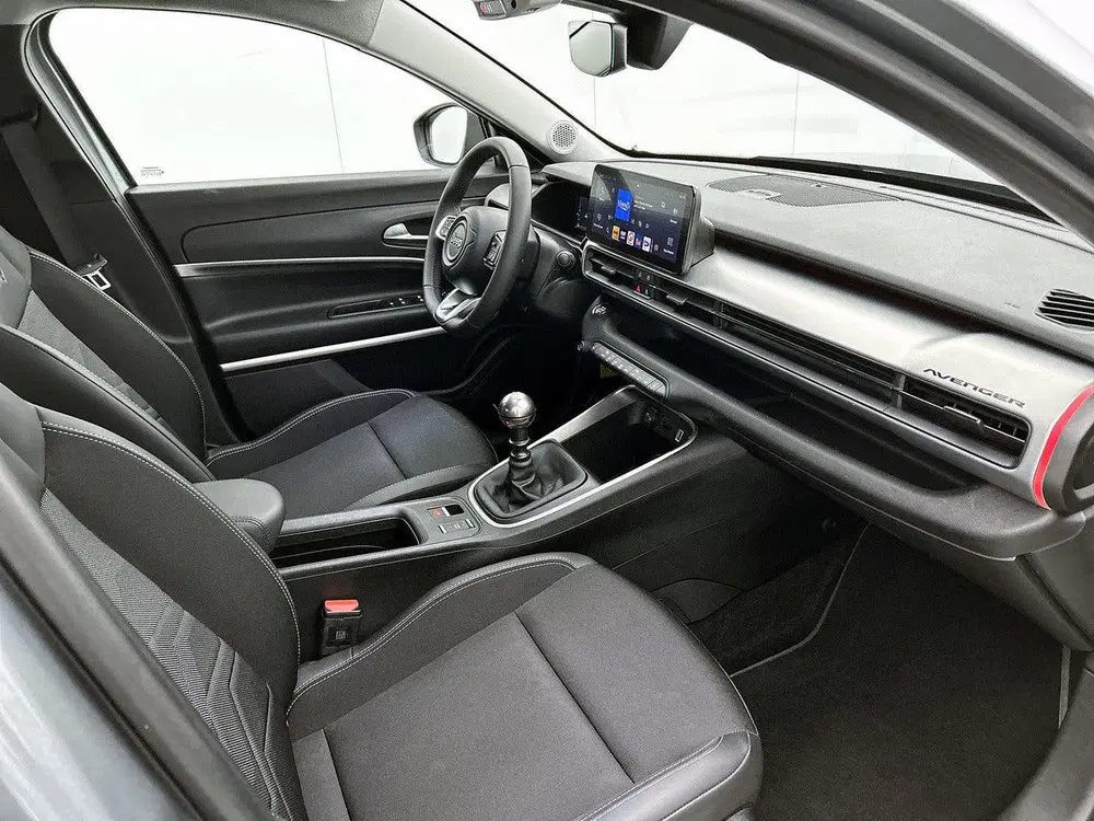 Jeep Avenger 1.2 100pk Summit uit 2025, foto 12