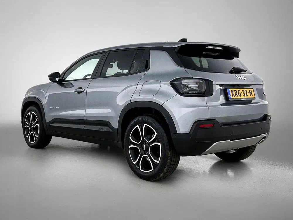 Jeep Avenger 1.2 100pk Summit uit 2025, foto 3