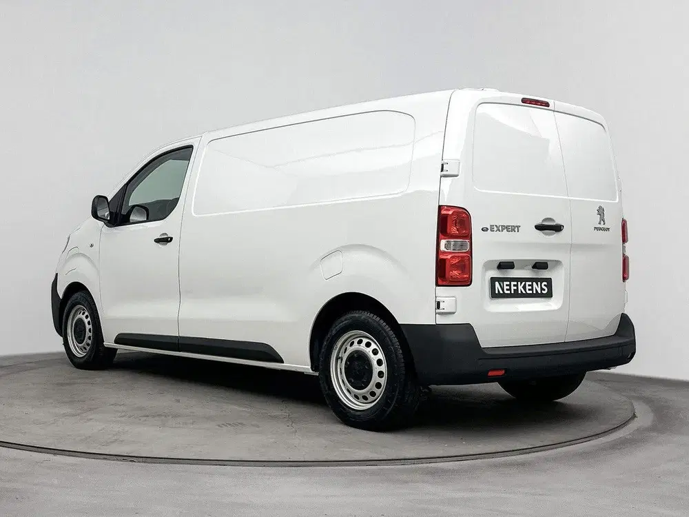 Peugeot Expert EV L2 75 kWh uit 2023, foto 3