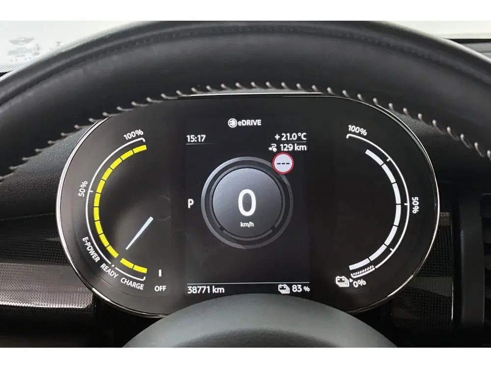 Mini Electric Yours 33 kWh Pano Stoelverwarming Keyless uit 2020, foto 10