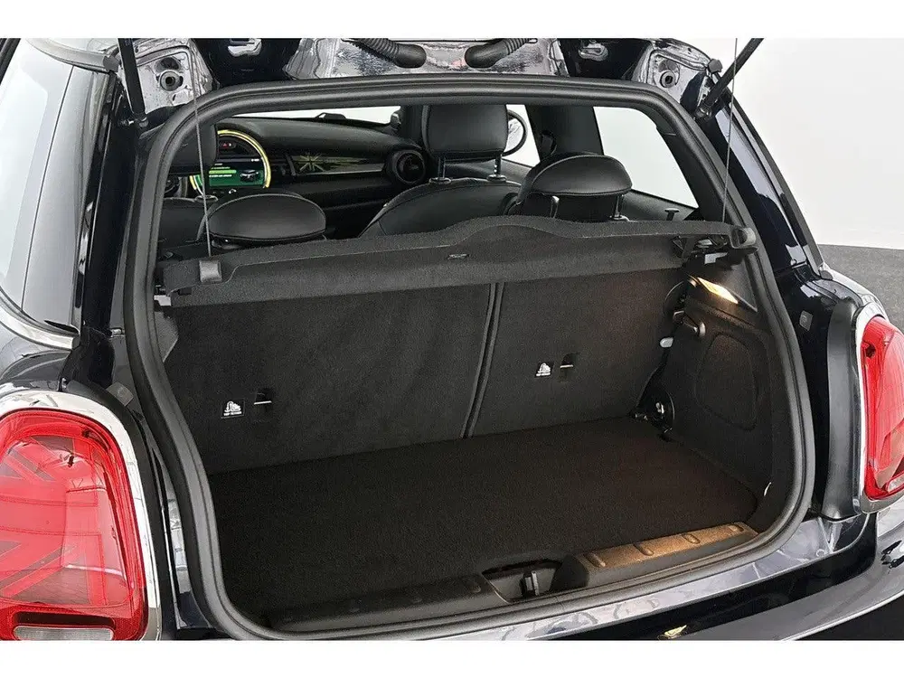 Mini Electric Yours 33 kWh Pano Stoelverwarming Keyless uit 2020, foto 8