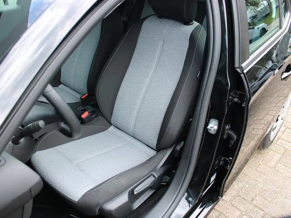 Opel Corsa 1.2 Edition uit 2024, foto 7