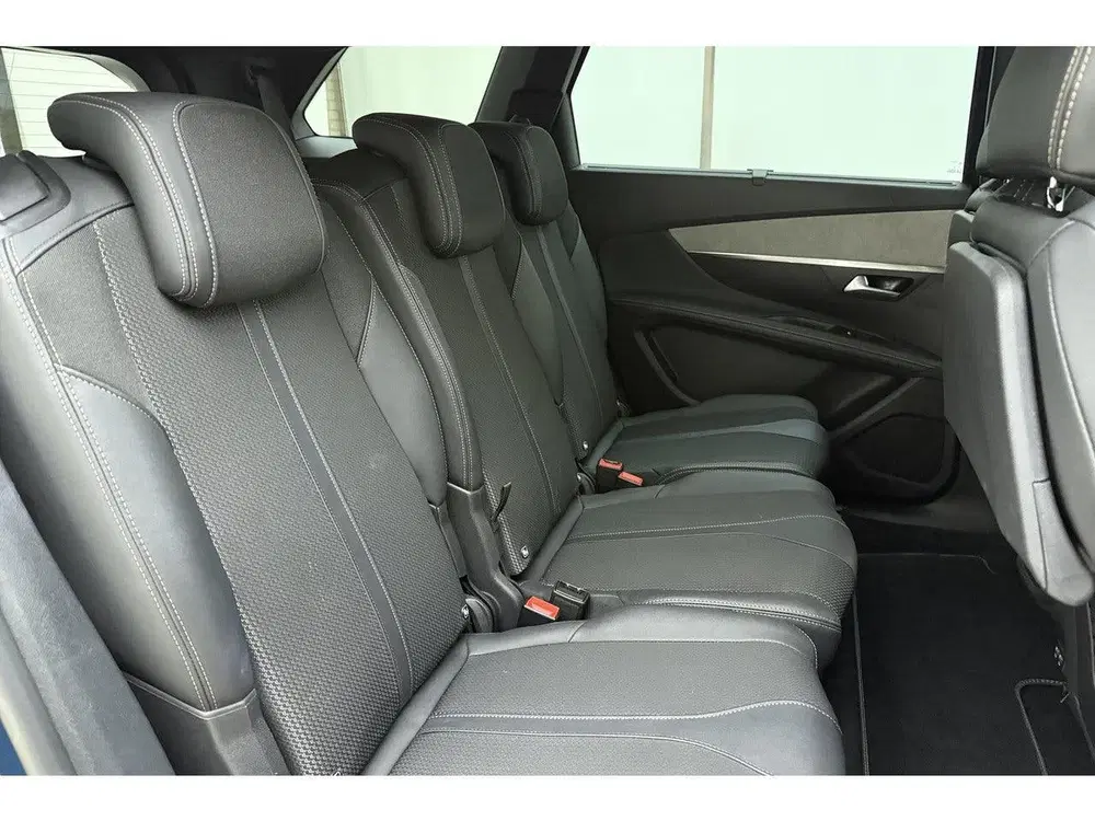 Peugeot 5008 1.2T 130pk Automaat GT uit 2024, foto 15