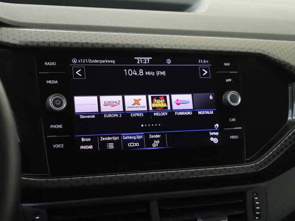 Volkswagen T-Cross 1.0 TSI Style | Automaat | Stoelverwarmin uit 2022, foto 16