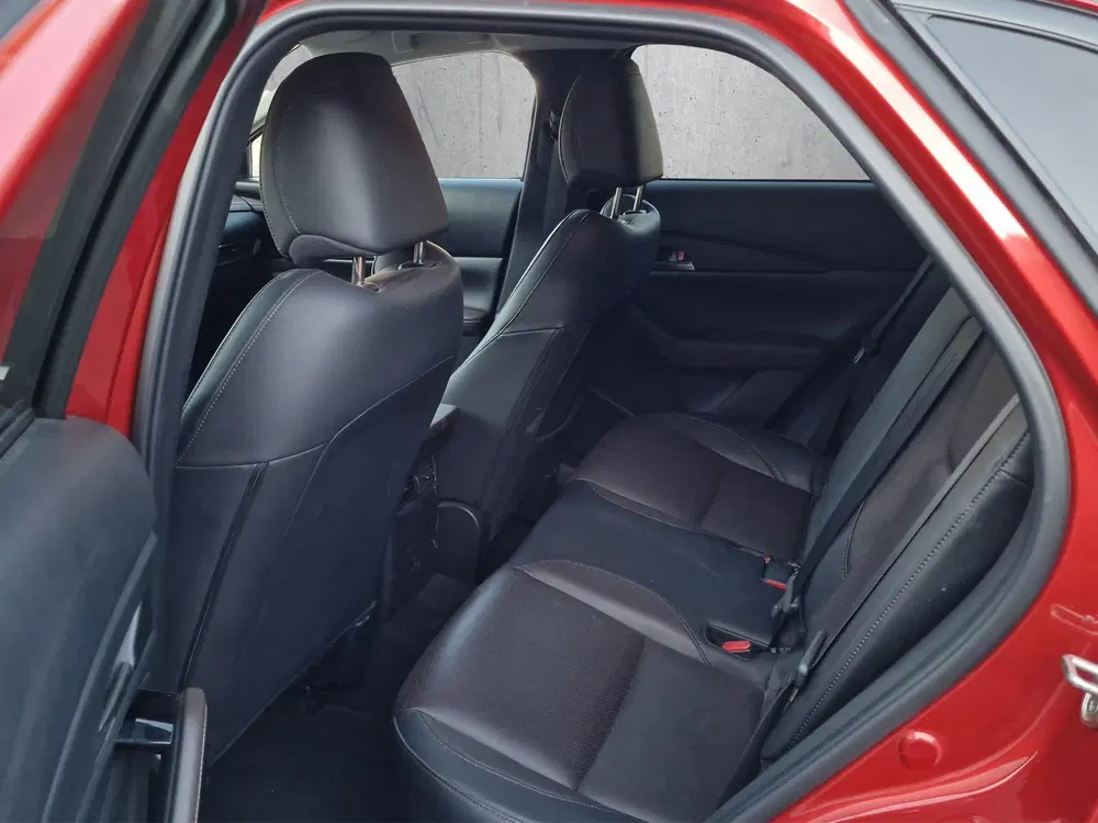 Mazda CX-30 2.0 e-SkyActiv-X M Hybrid Luxury trekhaak uit 2020, foto 17