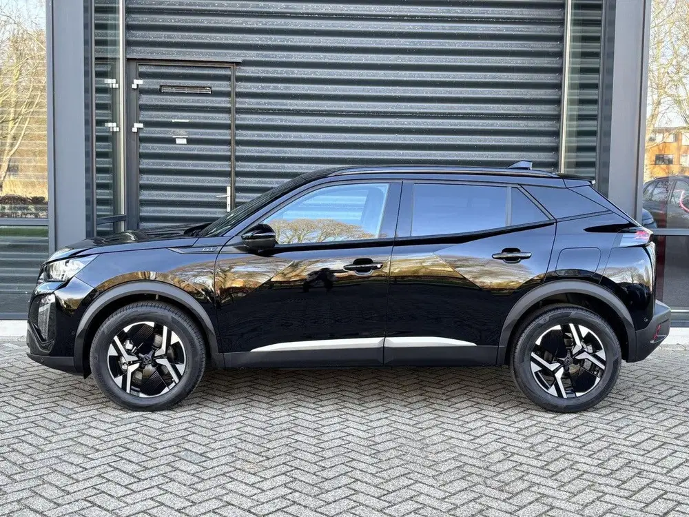 Peugeot 2008 1.2 Hybrid 145 GT uit 2026, foto 7