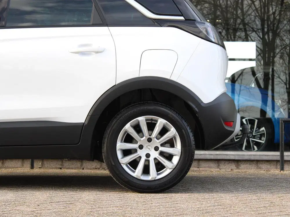 Opel Crossland 1.2 Turbo Elegance uit 2022, foto 12