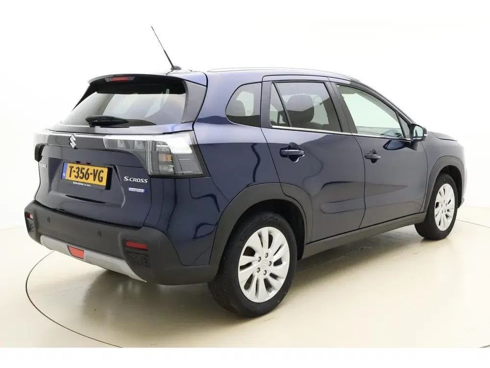 Suzuki S-Cross 1.4 Boosterjet Select Smart Hybrid 110 PK uit 2024, foto 2