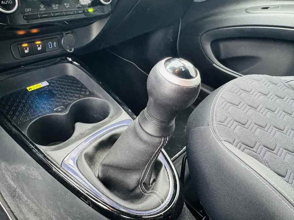 Toyota Aygo X 1.0 VVT-i MT JBL All season banden uit 2025, foto 20