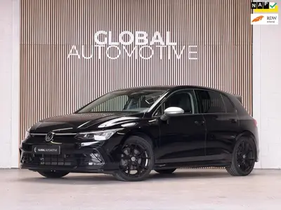 Volkswagen Golf 1.0 TSI 110PK - R LINE EXTERIEUR - VIRTUAL C uit 2021