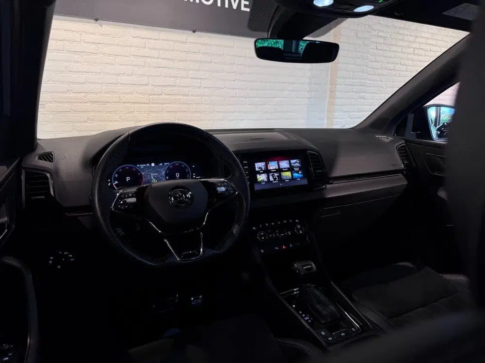 Skoda Karoq 1.5 TSI ACT Sportline Business DSG Virtual uit 2023, foto 11