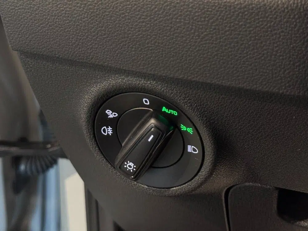 Skoda Karoq 1.5 TSI ACT Sportline Business DSG Virtual uit 2023, foto 17