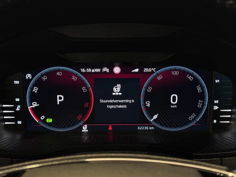 Skoda Karoq 1.5 TSI ACT Sportline Business DSG Virtual uit 2023, foto 20