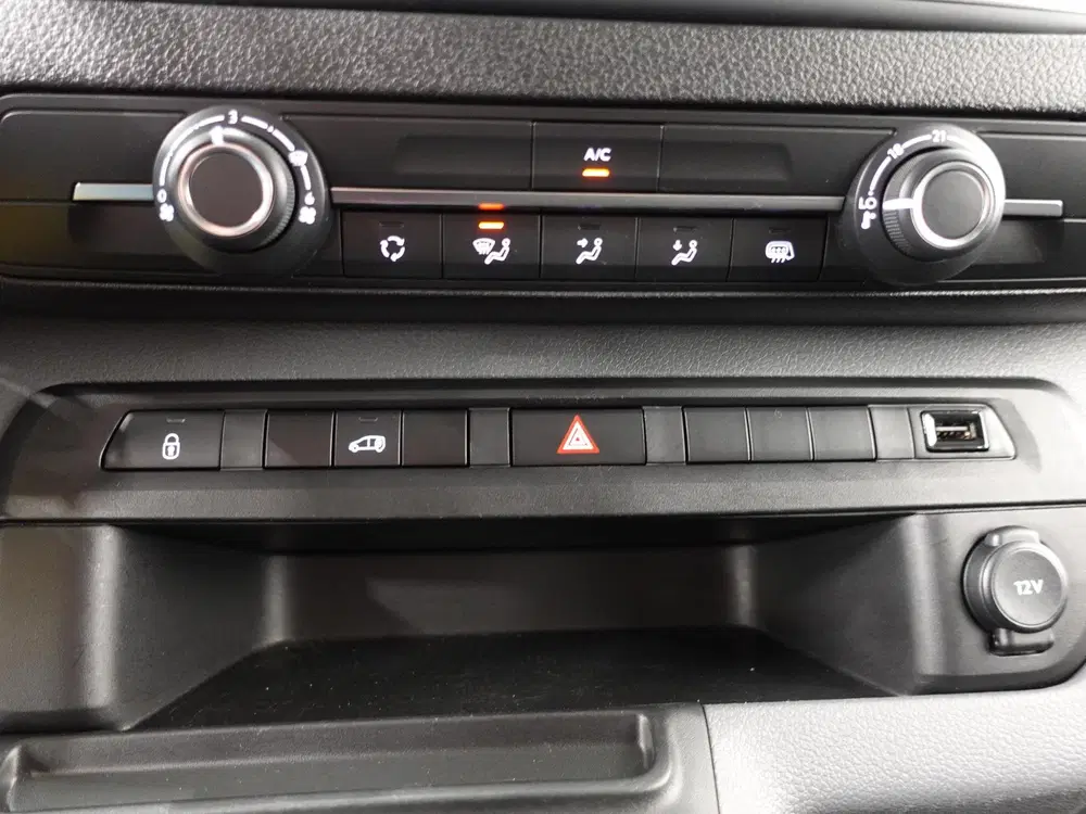 Opel Vivaro L3H1 Edition 75 kWh Automaat Airco Navigat uit 2023, foto 19