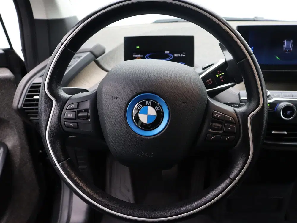 BMW i3 S RoadStyle Edition uit 2020, foto 14