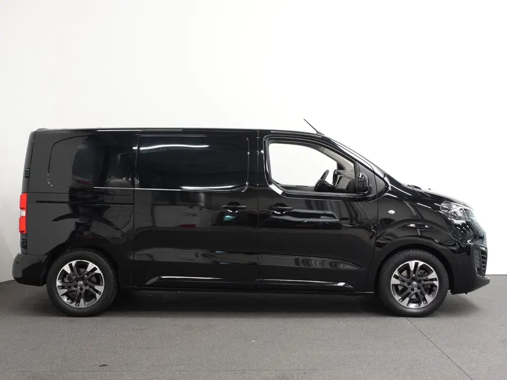 Opel Vivaro 75kWh L2H1 Innovation Automaat Cruise Cont uit 2022, foto 7