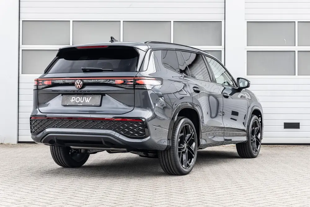 Volkswagen Tayron 1.5 eHybrid 204pk R-Line Edition | 20" Vel uit 2026, foto 2