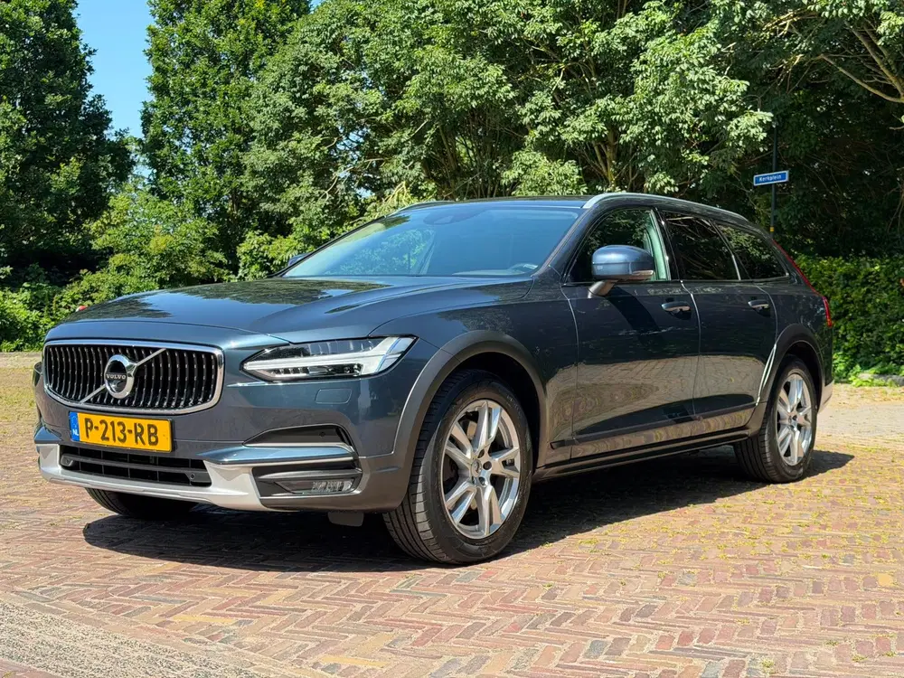 Volvo V90 2.0 T5 AWD PRO 250PK uit 2020, foto 6
