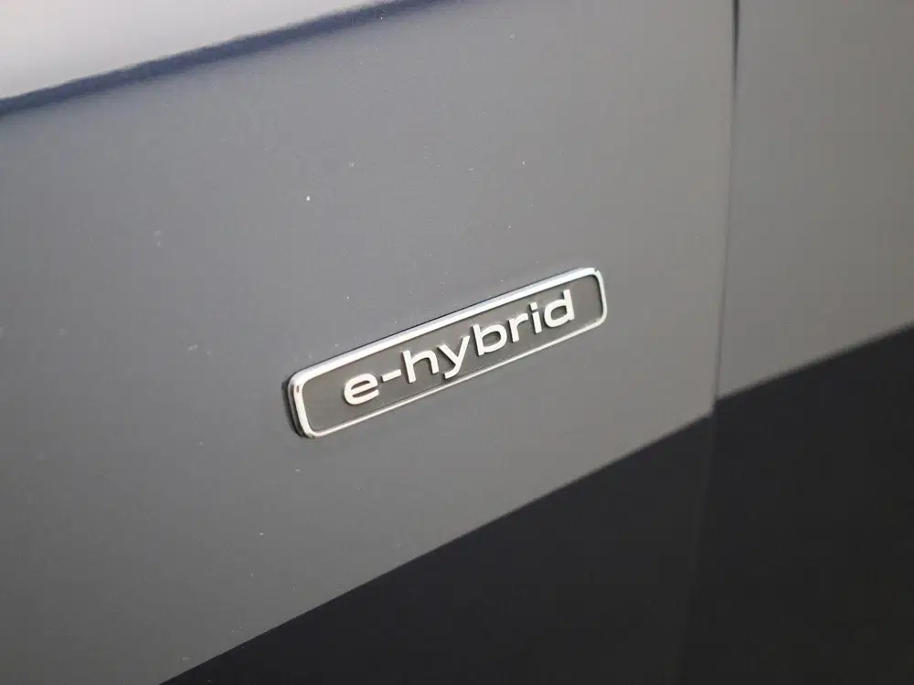 Audi A5 2.0 e-hybrid quattro S edition Competition uit 2025, foto 16