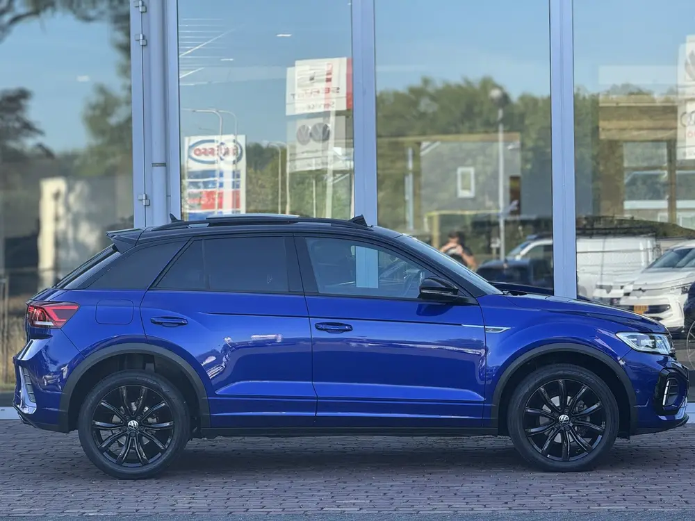 Volkswagen T-Roc 1.5 TSI R-Line | Keyless | Camera | Black S uit 2023, foto 7