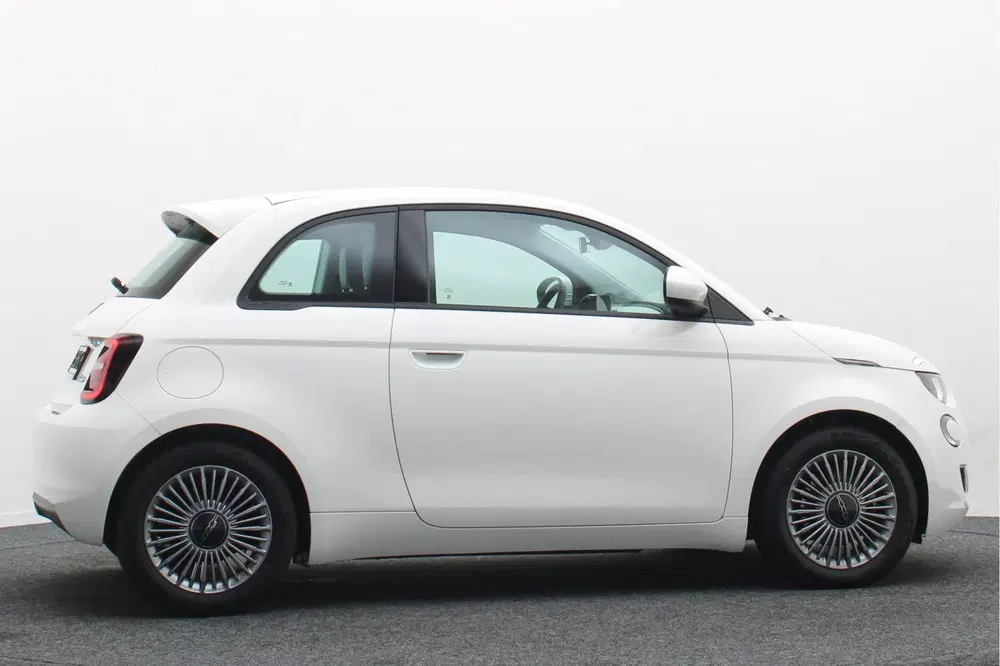 Fiat 500e Icon 42 kWh Virtual Cockpit uit 2023, foto 8