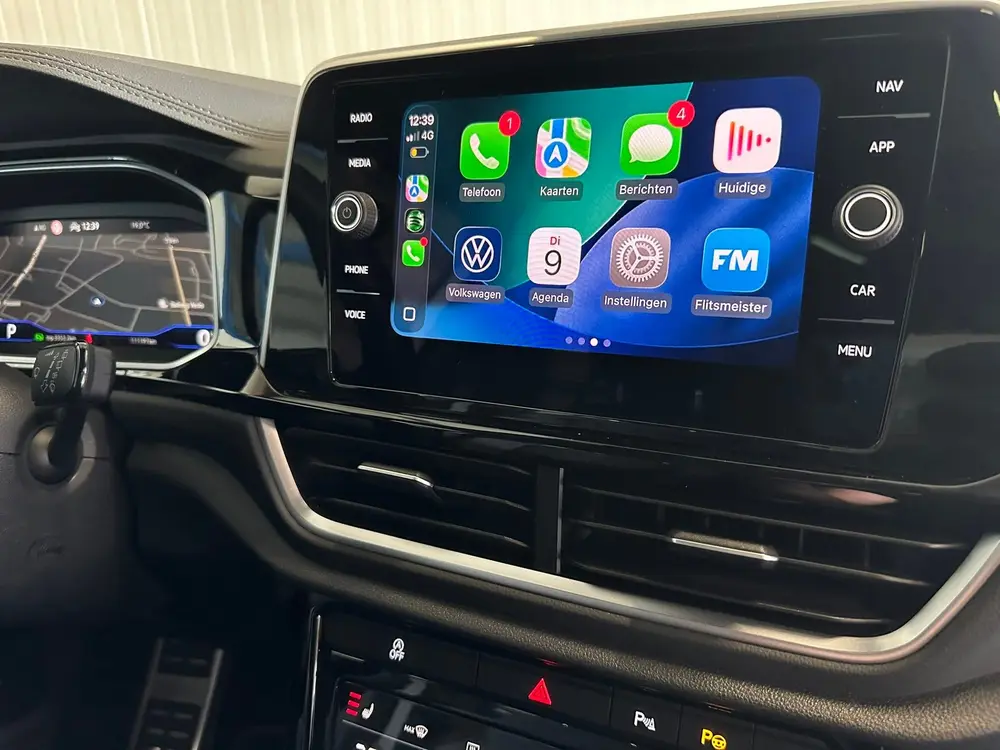 Volkswagen T-Roc 1.5 TSI R-Line Business+ Edition | Carplay uit 2022, foto 14