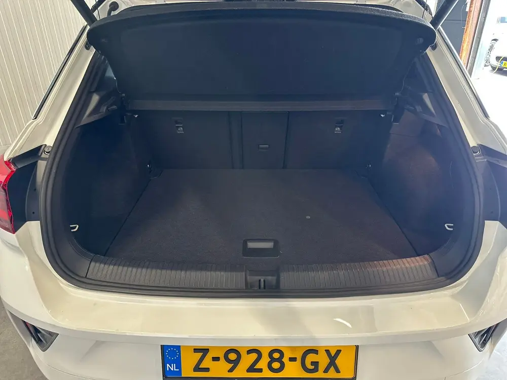 Volkswagen T-Roc 1.5 TSI R-Line Business+ Edition | Carplay uit 2022, foto 8