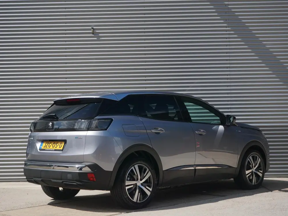 Peugeot 3008 1.6 HYbrid 225 Allure Pack Business Winter uit 2023, foto 2