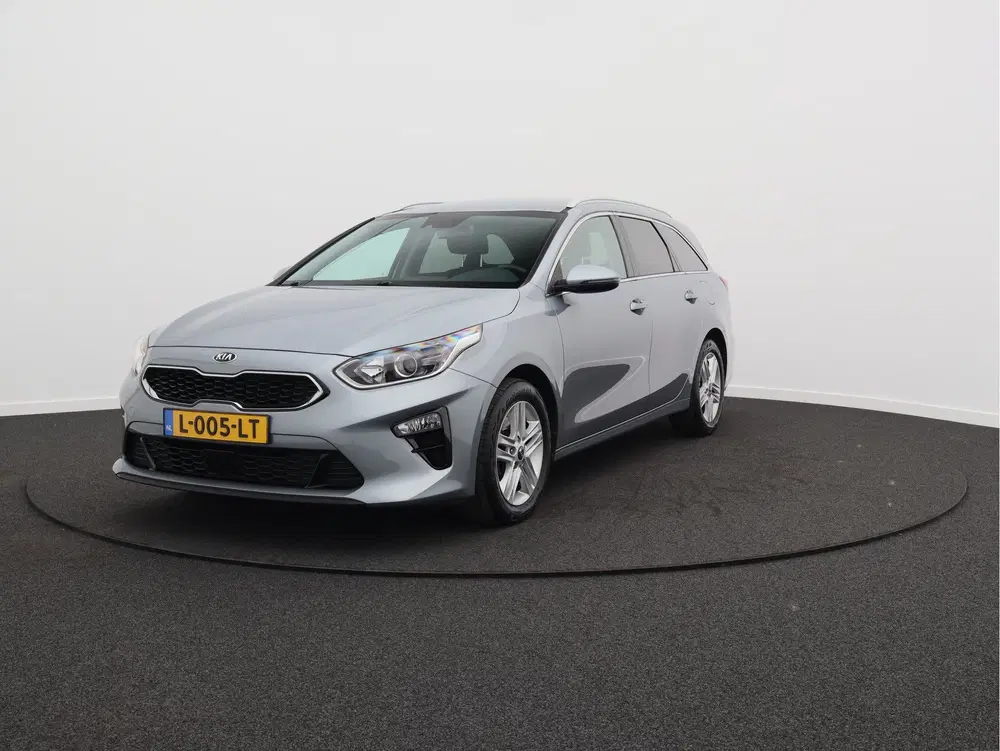 Kia Ceed 1.5 T-GDi DynamicPlusLine uit 2021, foto 6