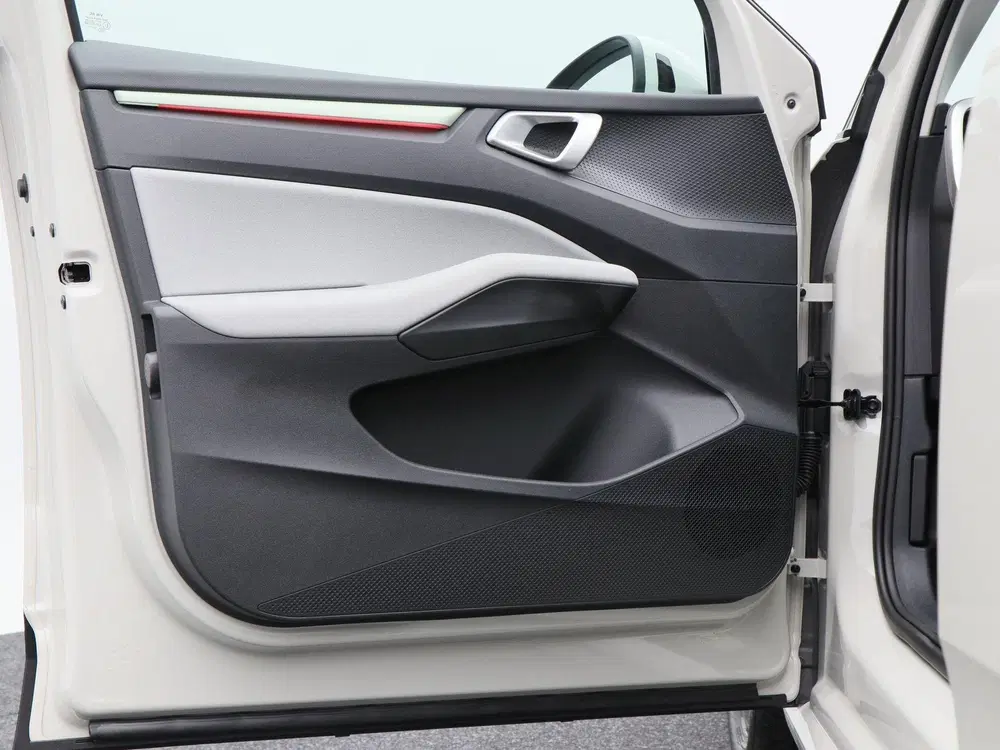 Skoda Epiq Hero 55 uit 2026, foto 17