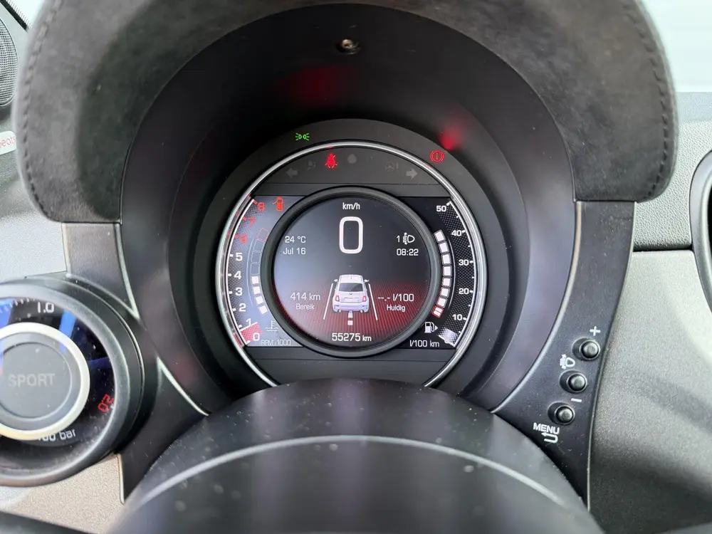 Abarth 595 1.4 T-Jet Esseesse 70th Anniversary BEATS | AKRA uit 2020, foto 20