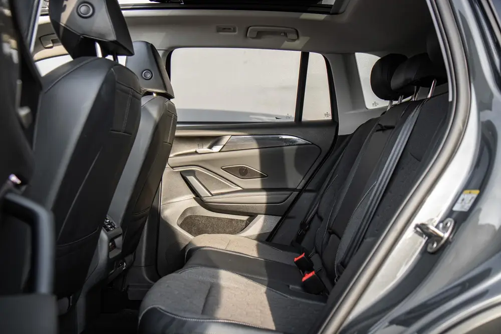 Volkswagen Tiguan 1.5 eTSI 150pk DSG Life Edition | Panorama uit 2025, foto 16