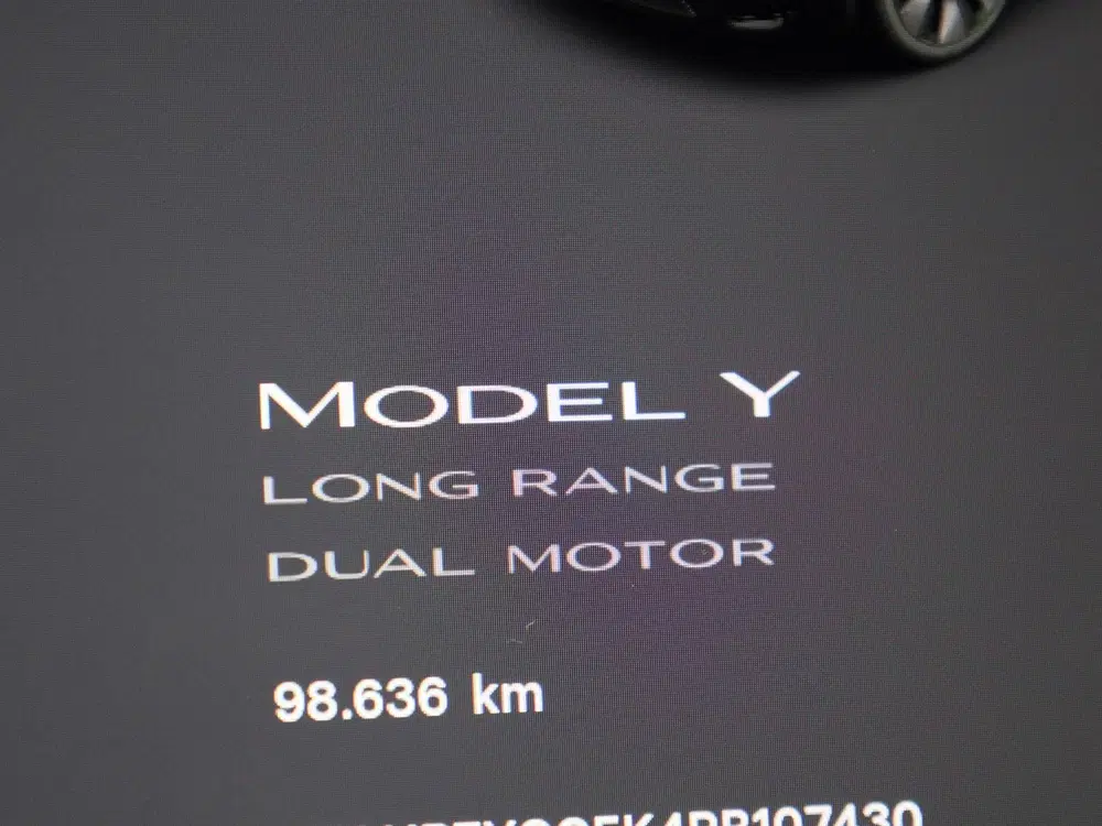 Tesla Model Y Long Range AWD 75 kWh uit 2023, foto 8