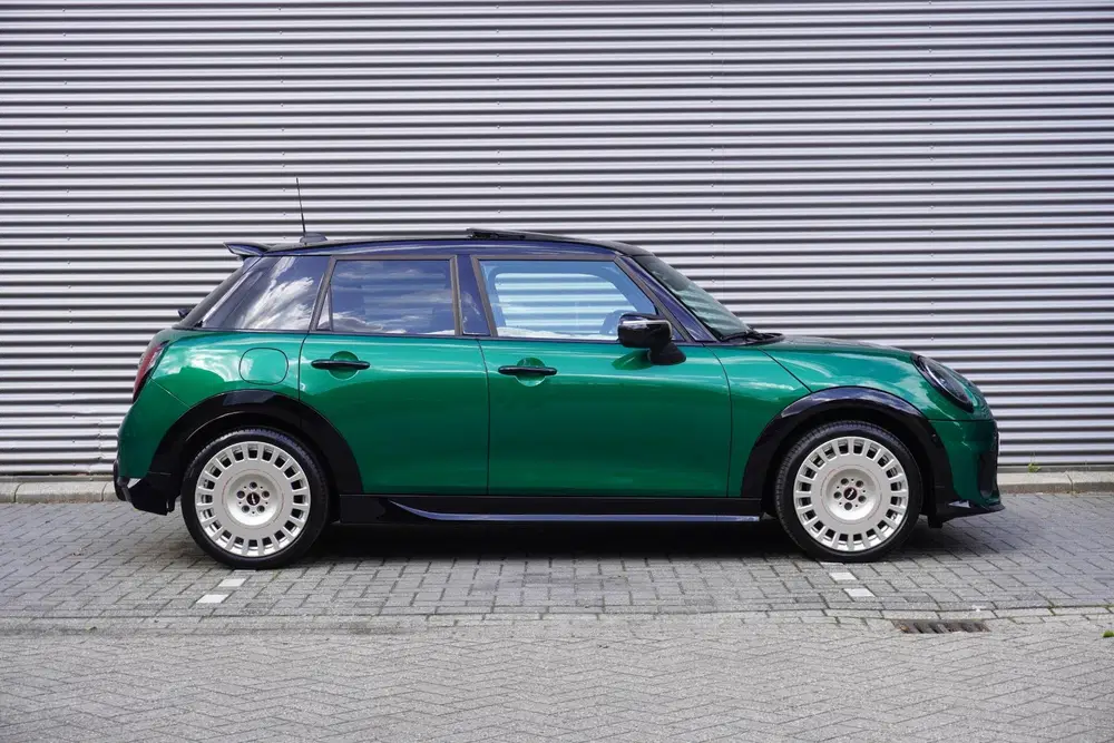 Mini John Cooper Works Cooper C uit 2026, foto 4