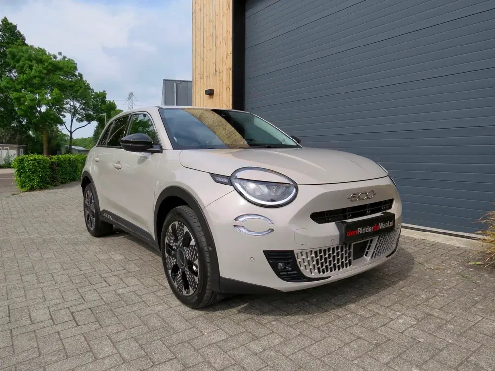 Fiat 600e La Prima 54 kWh *Full option *Leder *Stoel uit 2024, foto 13