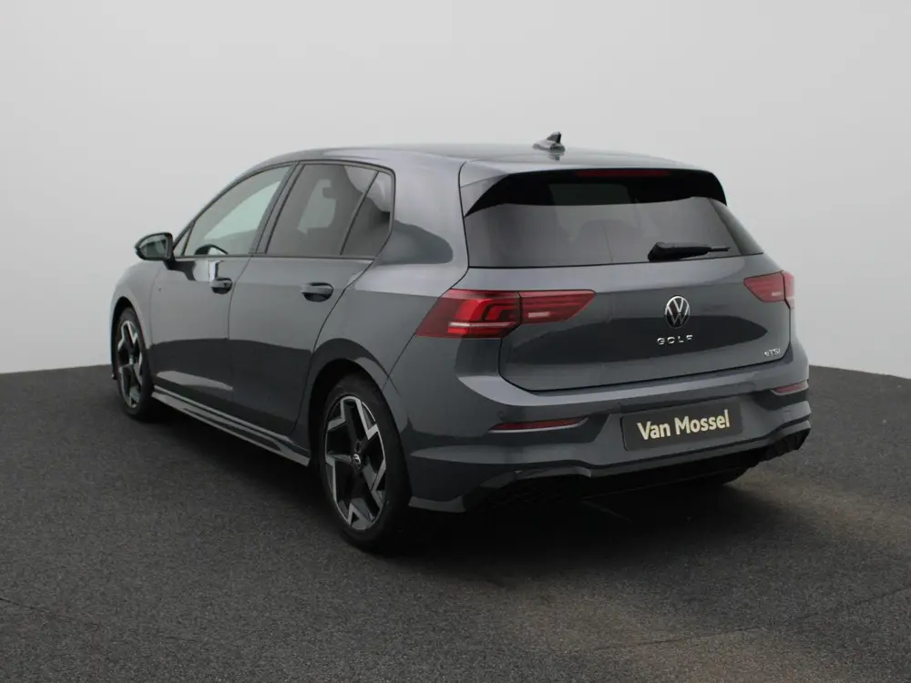 Volkswagen Golf 1.5 eTSI R-Line Edition | AUTOMAAT | ACHTERU uit 2025, foto 2