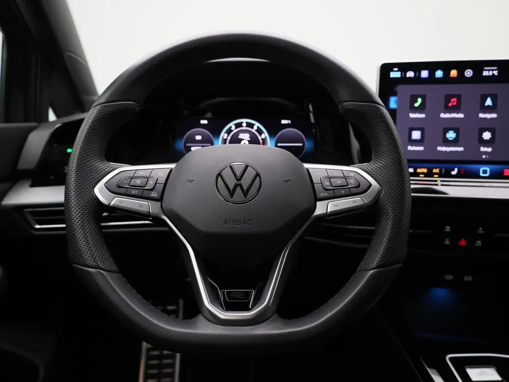 Volkswagen Golf 1.5 eTSI R-Line Edition | AUTOMAAT | ACHTERU uit 2025, foto 7