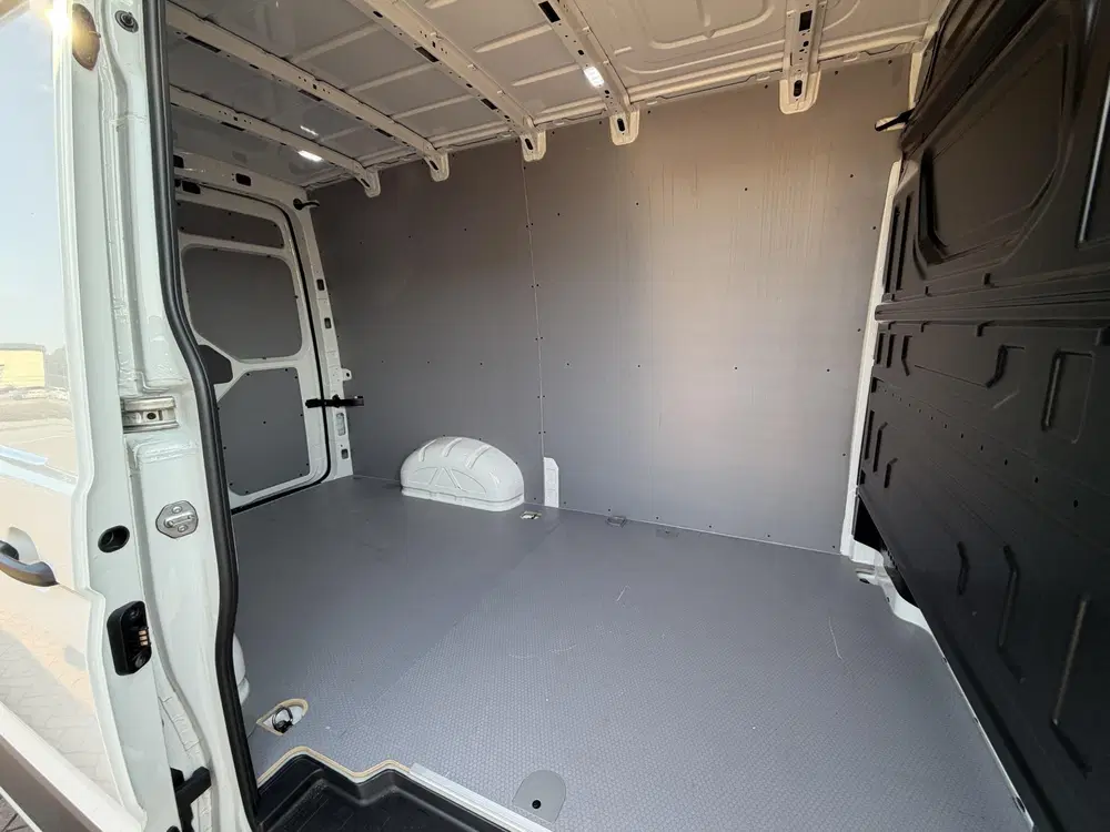Volkswagen Crafter 30 2.0 TDI L3H3 Highline BPM VRIJ uit 2024, foto 10