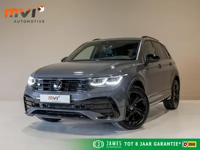 Volkswagen Tiguan 1.5 TSI 2x R-Line Blackstyle / 150pk / Pan uit 2023