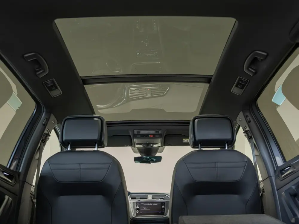 Volkswagen Tiguan 1.5 TSI 2x R-Line Blackstyle / 150pk / Pan uit 2023, foto 5