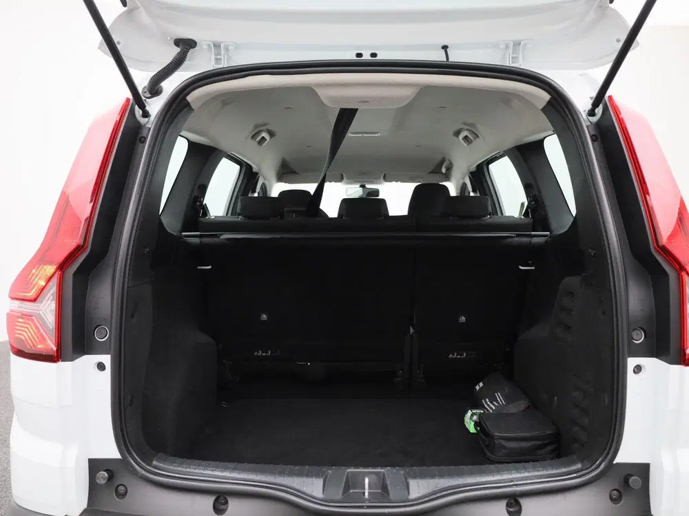 Dacia Jogger 1.0 TCe 100 ECO-G Essential 5p. uit 2023, foto 17