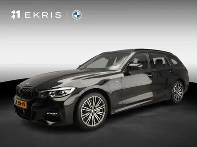 BMW 3-serie Touring 330i xDrive uit 2022
