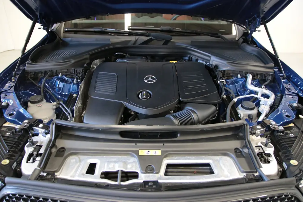 Mercedes-Benz GLC 200 4MATIC AMG Line uit 2023, foto 5