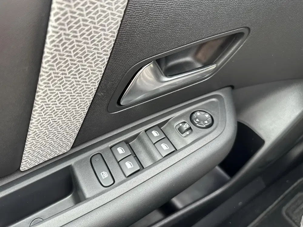 Citroën C4 Citroen C4 1.2 Puretech Feel Pack Navigati uit 2022, foto 14