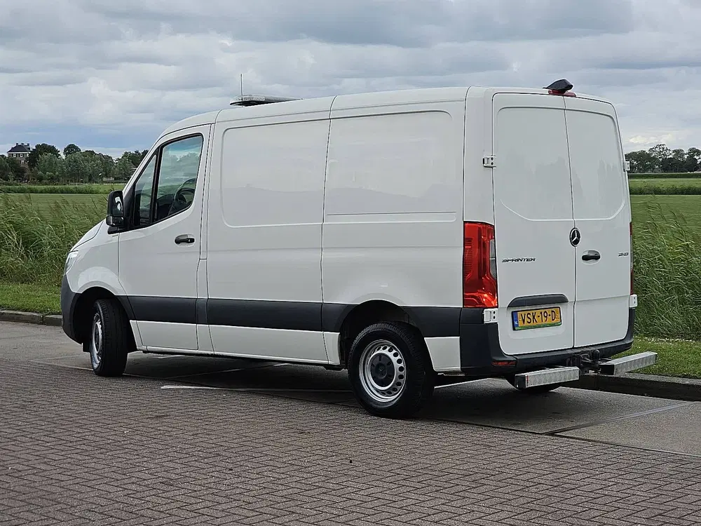 Mercedes-Benz Sprinter 211 ac carplay euro6 uit 2022, foto 6